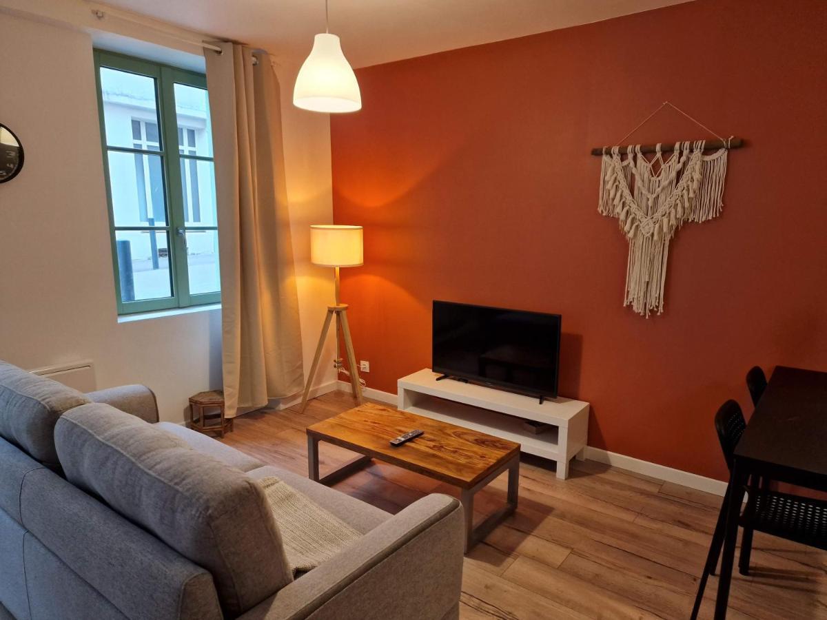 Logement de caractère en haute ville de Quimperlé Exterior foto
