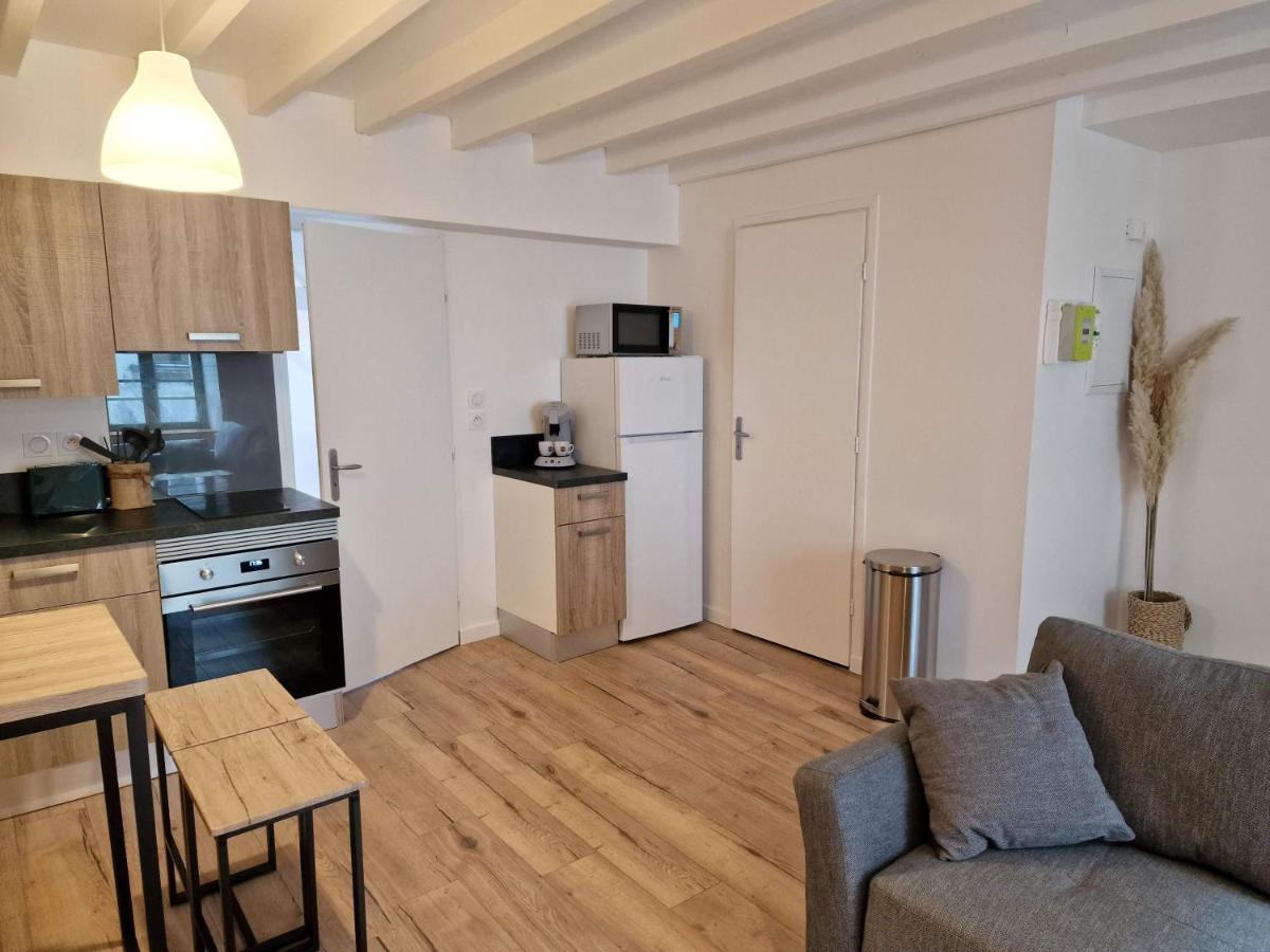 Logement de caractère en haute ville de Quimperlé Exterior foto