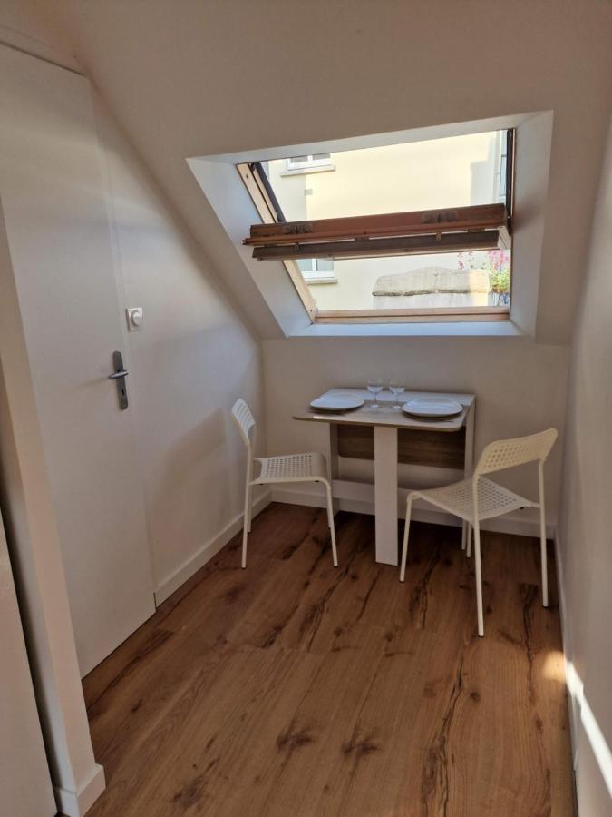 Logement de caractère en haute ville de Quimperlé Exterior foto